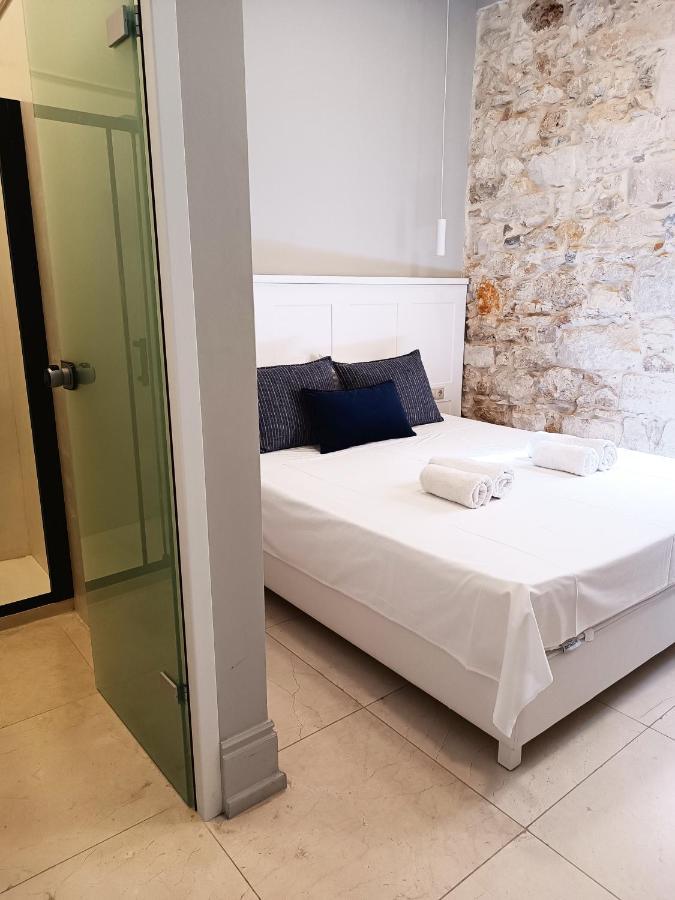 Candia Suites & Rooms Apartment